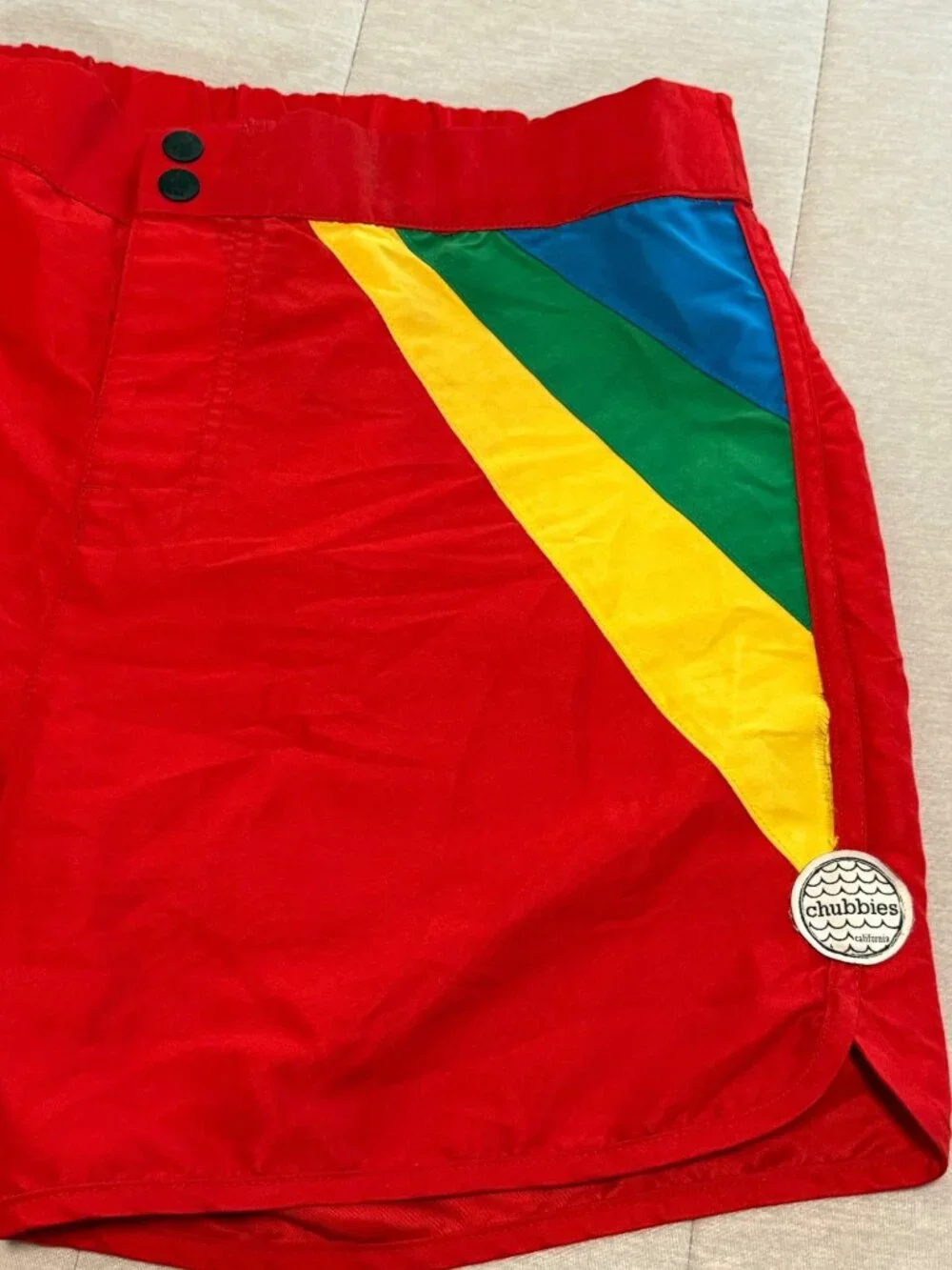 Chubbies Mens Red Yellow Green Retro Swim Trunks Board Shorts Medium M